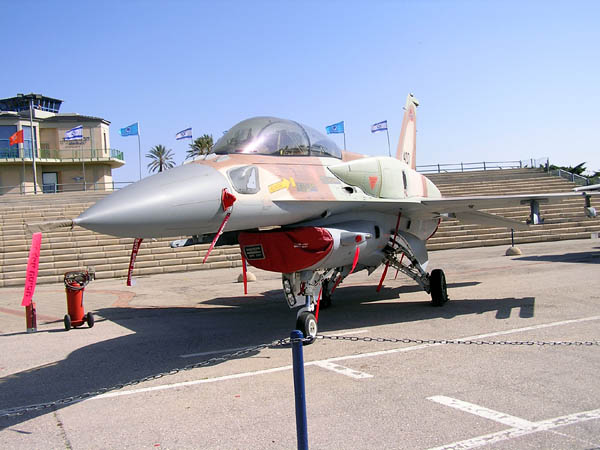 f16i